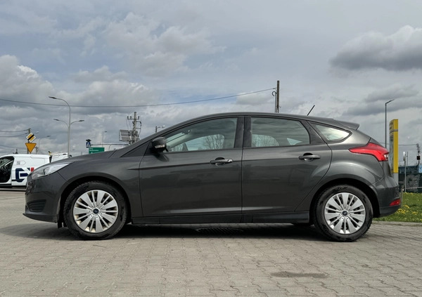 Ford Focus cena 41900 przebieg: 45007, rok produkcji 2018 z Kraków małe 781